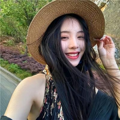比基尼琼斯和爱的圣殿